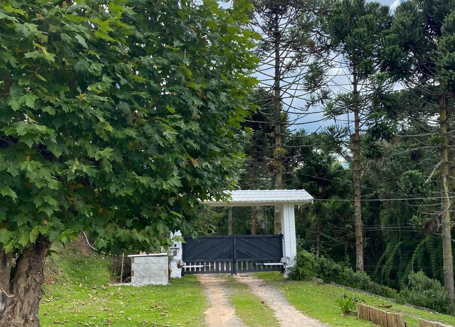 Guest house Cantinho De Campos Campos do Jordao Brazil
